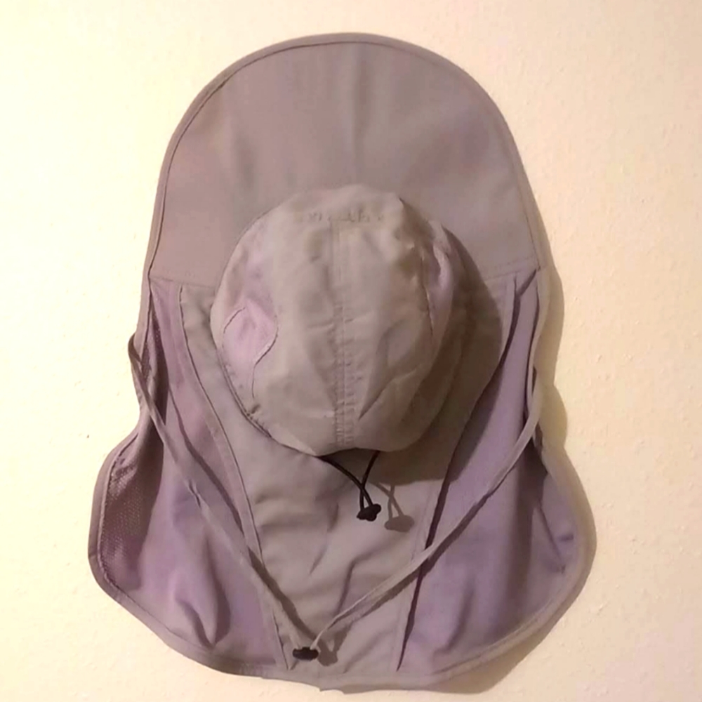 Lightweight Grey Sunhat